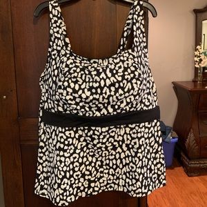 Lands End Underwire Tankini Top